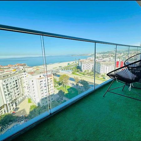 Seafront 2 Bedrooms Flat Tangier Bagian luar foto